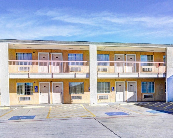 Nites Inn image 1