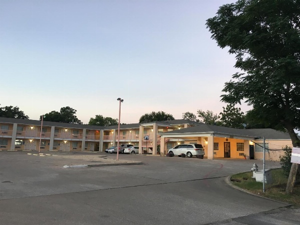 Nites Inn image 3